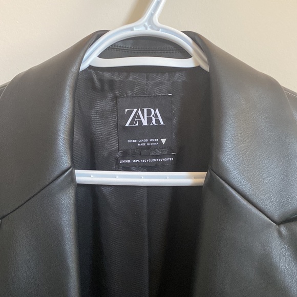 Zara womens faux leather blazer jacket in size XS - Picture 2 of 2
